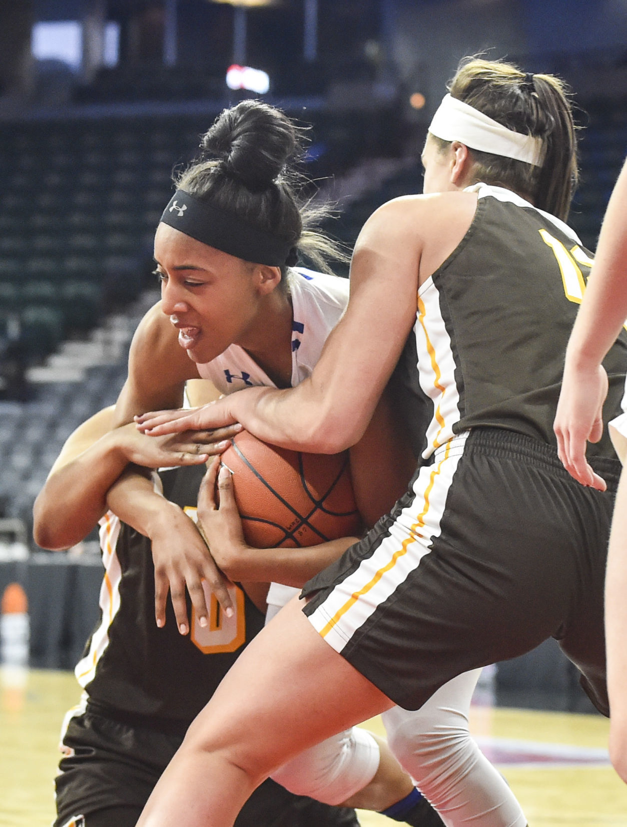 031519-mda-spt-missourihoops-20.jpg